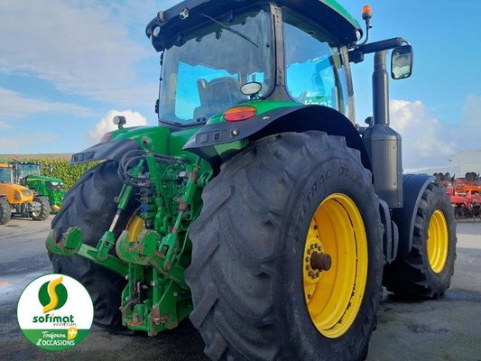 Tracteur agricole John Deere 8360R