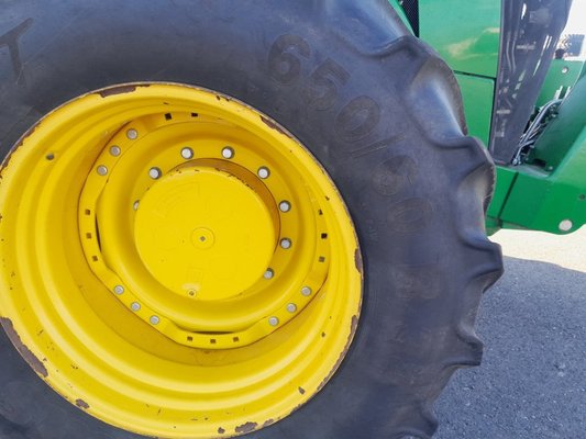 Tracteur agricole John Deere 8370R