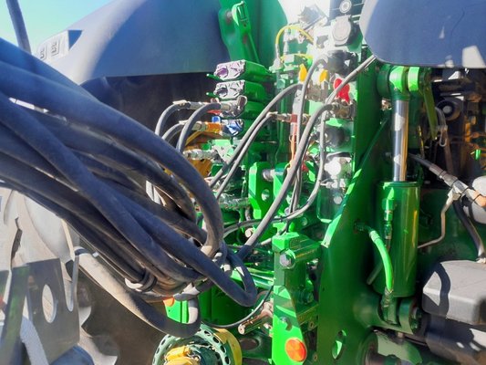 Tracteur agricole John Deere 8370R