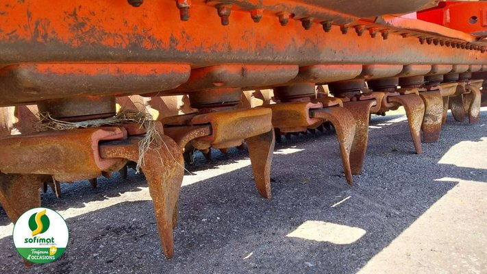 Herse rotative Kuhn HR3003D