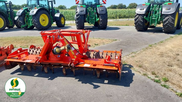 Herse rotative Kuhn HR3003D