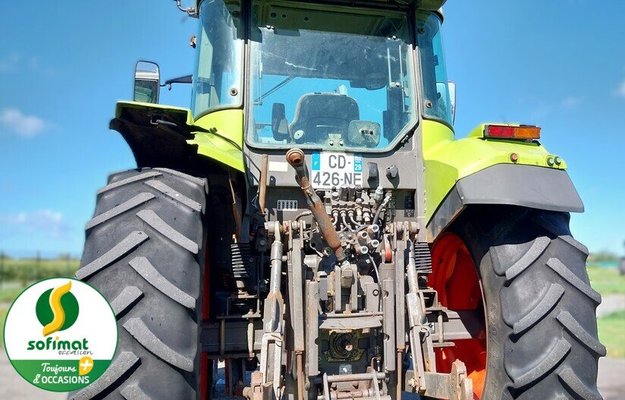 Tracteur agricole Claas ARES556RZ
