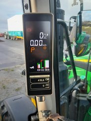 Tracteur agricole John Deere 6120M - 8