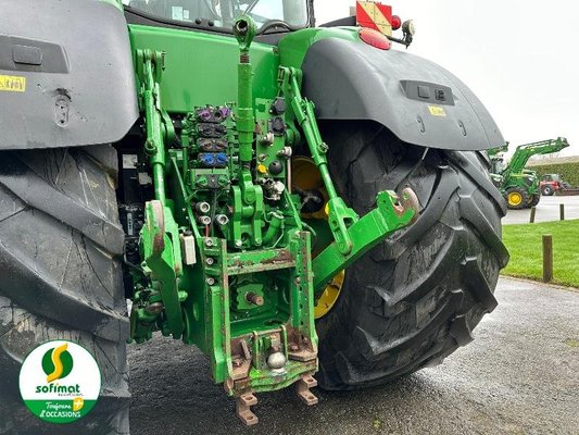 Tracteur agricole John Deere 8270R