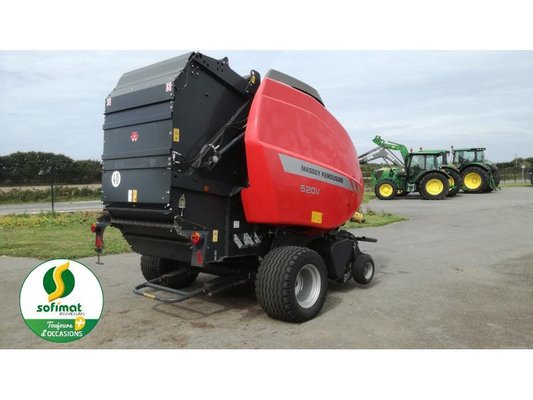 Presse à balles rondes Massey Ferguson 520V