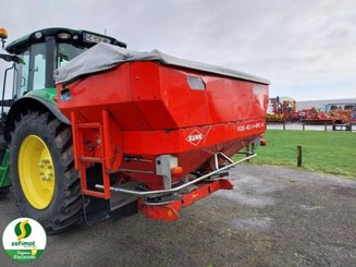 Distributeur d'engrais Kuhn AXIS401 - 1
