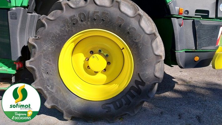 Ensileuse automotrice John Deere 8600