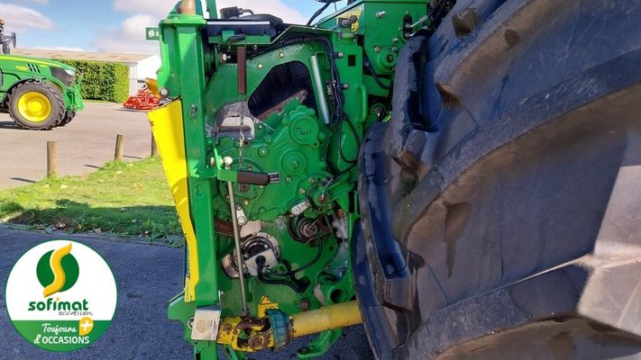Ensileuse automotrice John Deere 8600