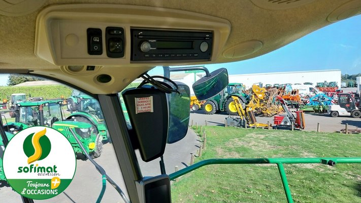 Ensileuse automotrice John Deere 9900