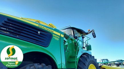 Ensileuse automotrice John Deere 9900 - 9