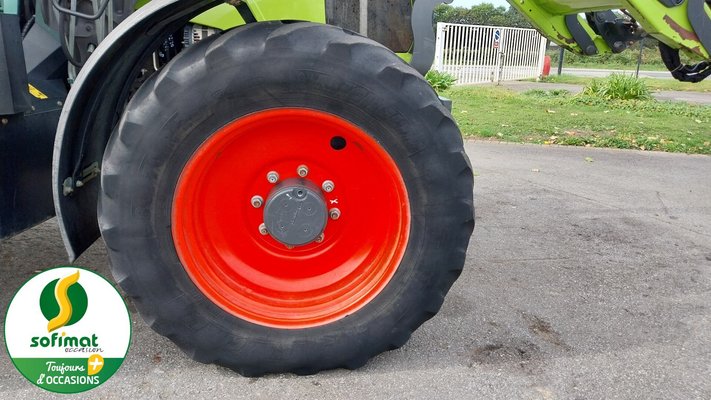 Tracteur agricole Claas ARION430