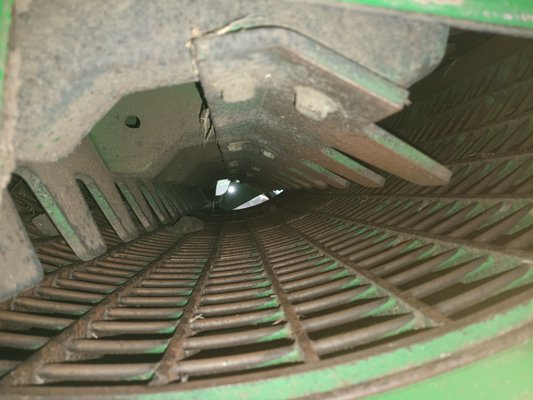 Moissonneuse batteuse John Deere T660HM