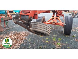 Charrue Kuhn VARIMANAGER8 - 7