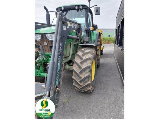 Tracteur agricole John Deere 6120M