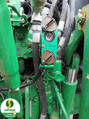 Tracteur agricole John Deere 6120M