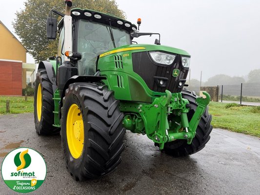 Tracteur agricole John Deere 6155R