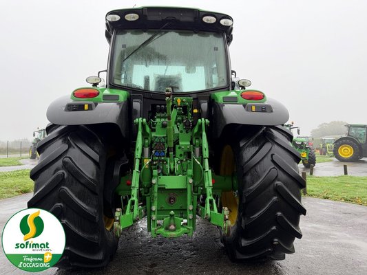 Tracteur agricole John Deere 6155R