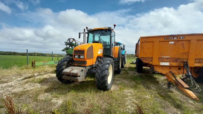 Tracteur agricole - ARES610RZ