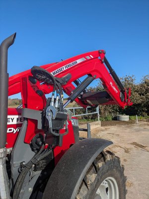 Tracteur agricole Massey Ferguson MASSEY