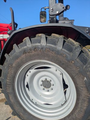 Tracteur agricole Massey Ferguson MASSEY
