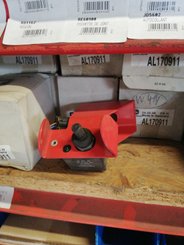 JOHN DEERE CAPTIF - PIECES JD OBSELETES - INTERRUPTEUR COUPE- BATTERIE TRA SERIE 2