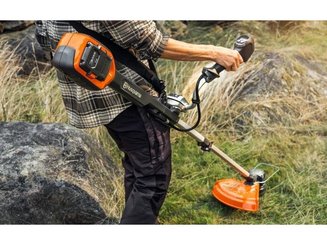 OUT. PORT. A BATTERI - DEBROUSSAILLEUSE BAT - DEBROUSSAILLEUSE BATT HUSQVARNA 220IR P.
