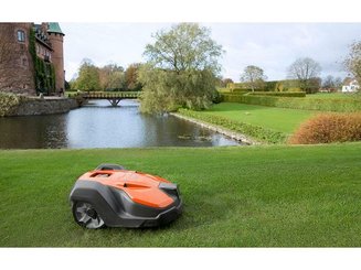 TONDEUSE ROBOT - ROBOT - ROBOT TONDEUSE HUSQVARNA AUTOMOWER AM520