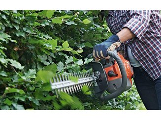 OUT. PORT. THERMIQUE - TAILLE HAIE - TAILLE HAIE HUSQVARNA 122HD60
