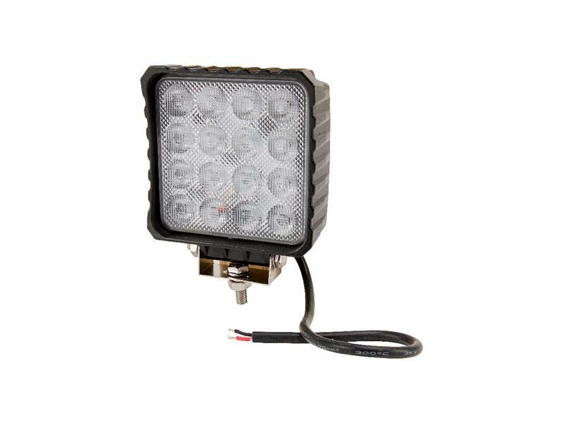 Vente PHARE DE TRAVAIL LED CARRE 48W 3840lm Kramp LA10047