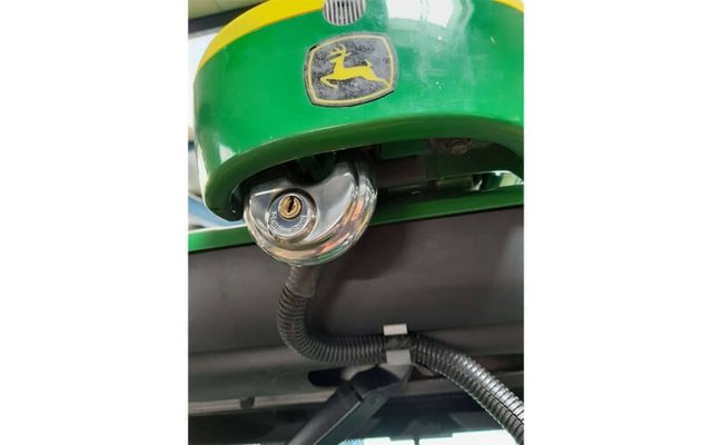 AGRICULTURE DE PRECISION - ACCESSOIRES AMS - KIT ANTIVOL SUPPORT RECEPTEUR STARFIRE VERT