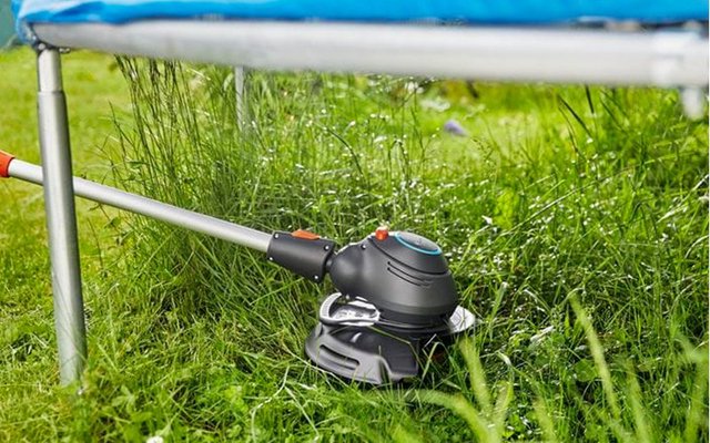 OUT. PORT. A BATTERI - DEBROUSSAILLEUSE BAT - DEBROUSSAILLEUSE BATTERIE
