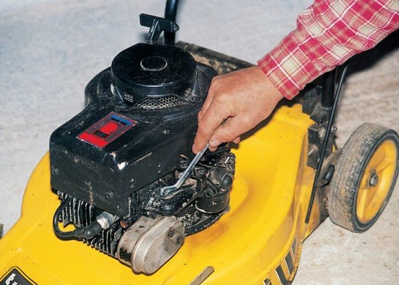 Nettoyer le carburateur de sa tondeuse à gazon