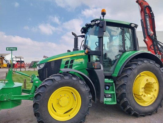 Tracteur agricole - 6120M