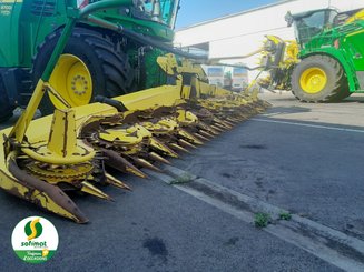 Ensileuse automotrice John Deere 9700 - 10