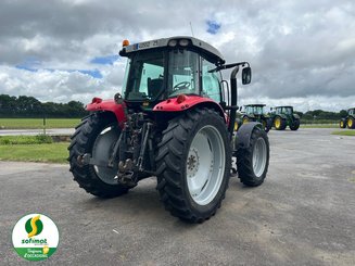 Tracteur agricole Massey Ferguson 5611 - 3