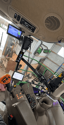 Ensileuse automotrice John Deere 9900