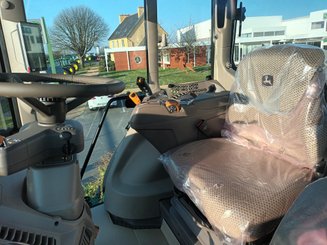Tracteur agricole John Deere 6M165 - 2