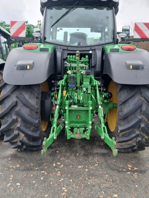 Tracteur agricole John Deere 6R175