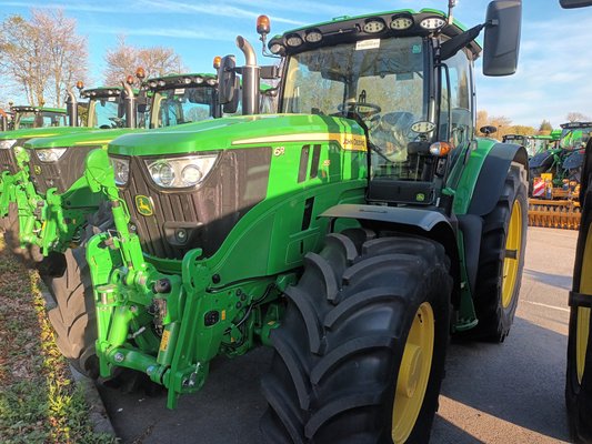Tracteur agricole - 6R155