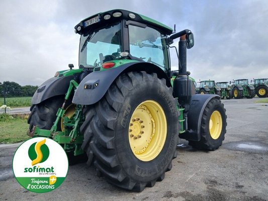 Tracteur agricole John Deere 6215R