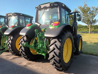 Tracteur agricole John Deere 6120M - 1