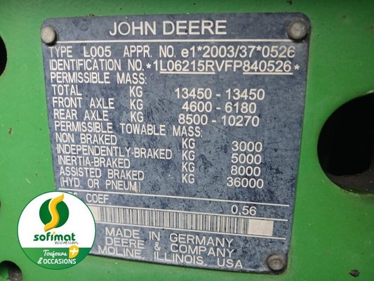 Tracteur agricole John Deere 6215R