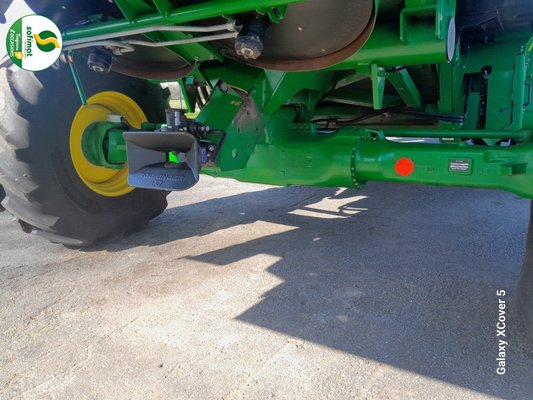 Moissonneuse batteuse John Deere T560HM