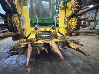 Ensileuse automotrice John Deere 7580 - 6