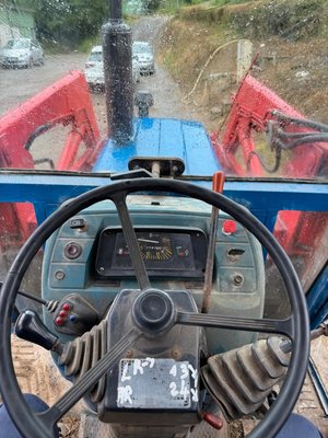 Tracteur agricole Ford 4610