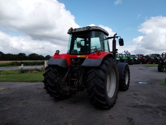 Tracteur agricole Massey Ferguson 6465DYNA6