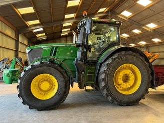Tracteur agricole John Deere 6250R - 1