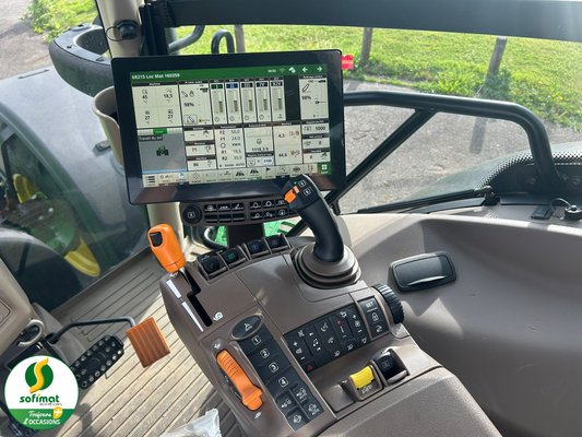 Tracteur agricole John Deere 6R215