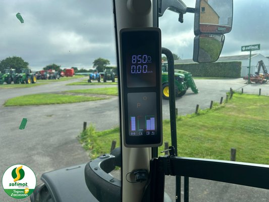 Tracteur agricole John Deere 6R215
