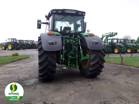 Tracteur agricole John Deere 6155R